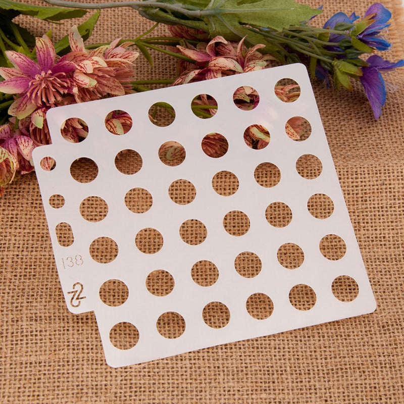 DIY Hollow Circle Stencil
