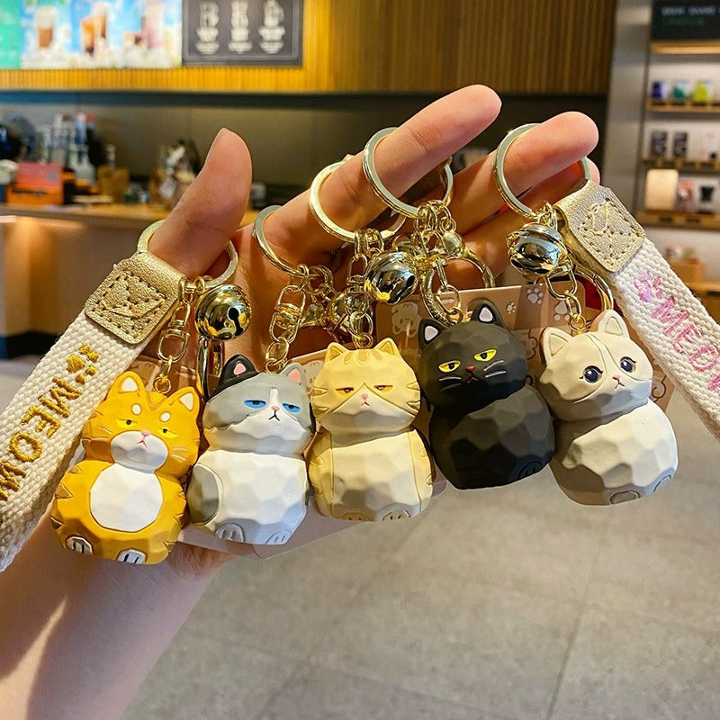 Creative Wooden Carving Cute Cat Keychain