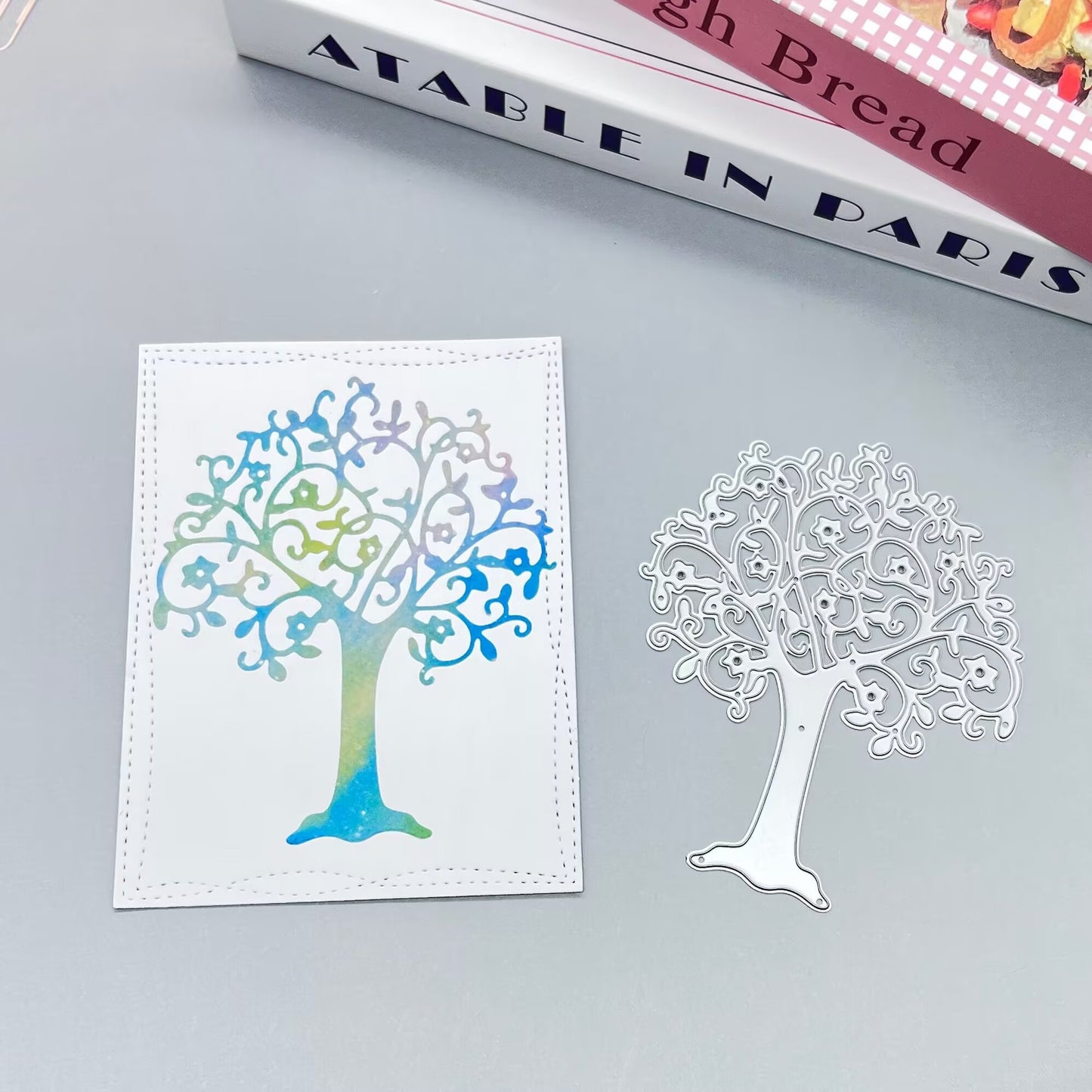 A Big Tree Metal Cutting Dies