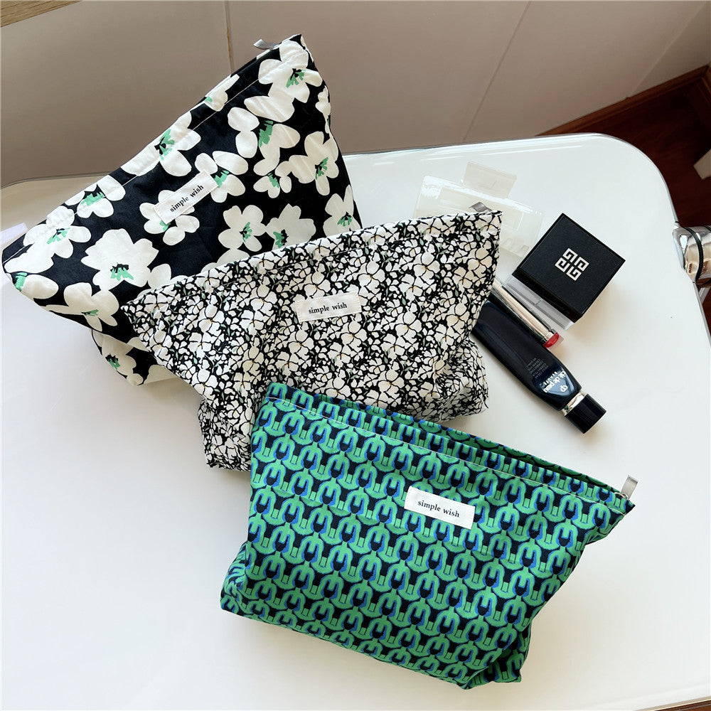 Retro Art Printed Cosmetic Bag