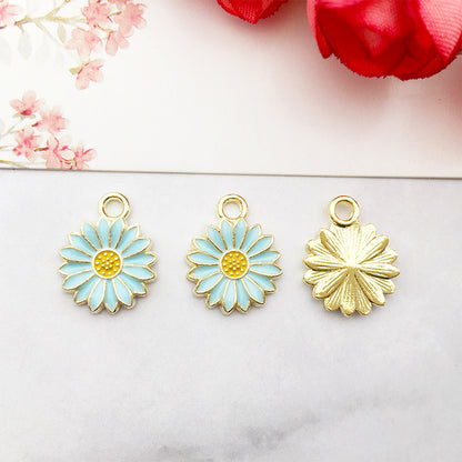 10Pcs Daisy Flower DIY Handmade Jewelry Pendants