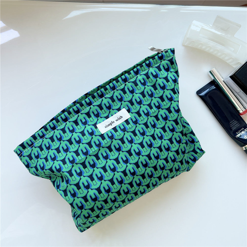 Retro Art Printed Cosmetic Bag