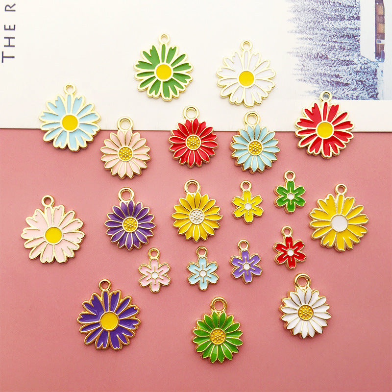 10Pcs Daisy Flower DIY Handmade Jewelry Pendants