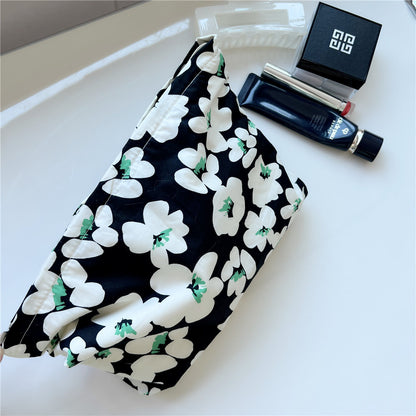 Retro Art Printed Cosmetic Bag