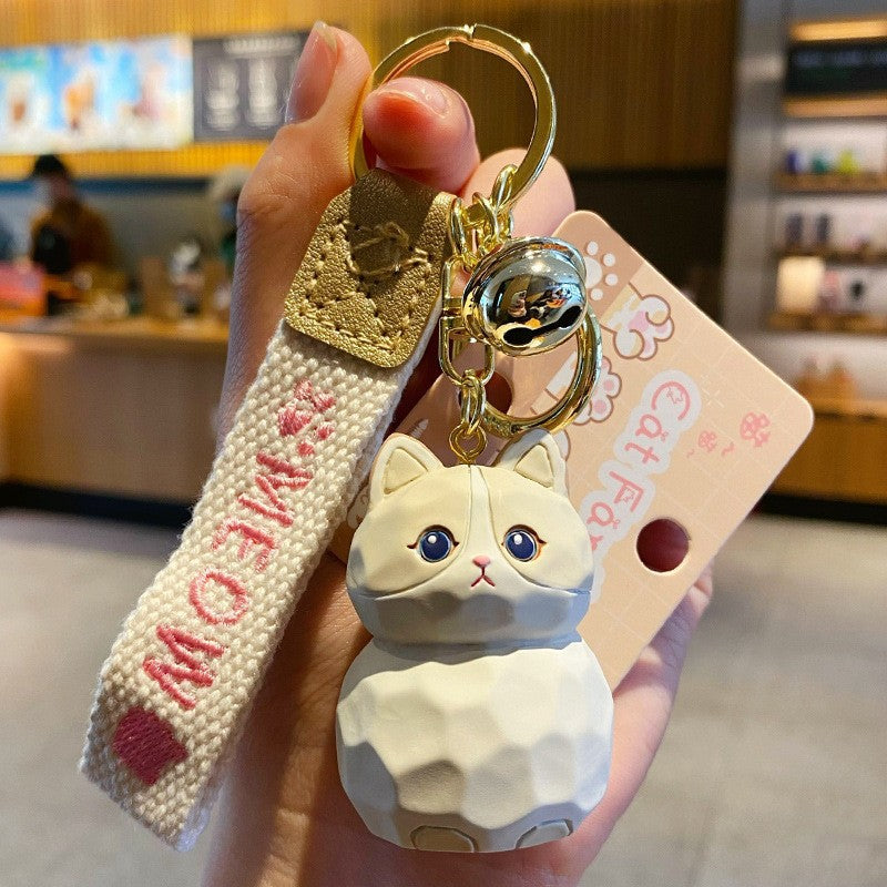 Creative Wooden Carving Cute Cat Keychain