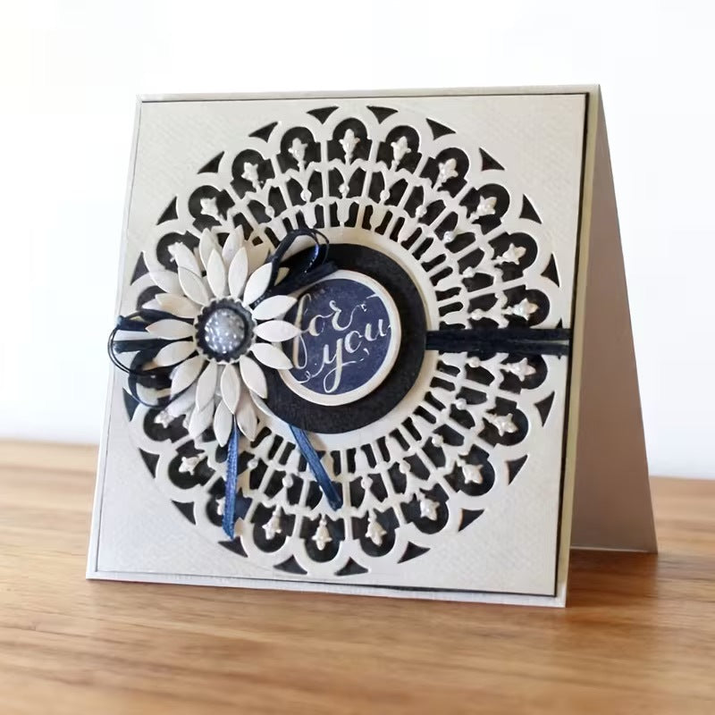 Hollowed-out Lace Circular Frame Metal Cutting Dies