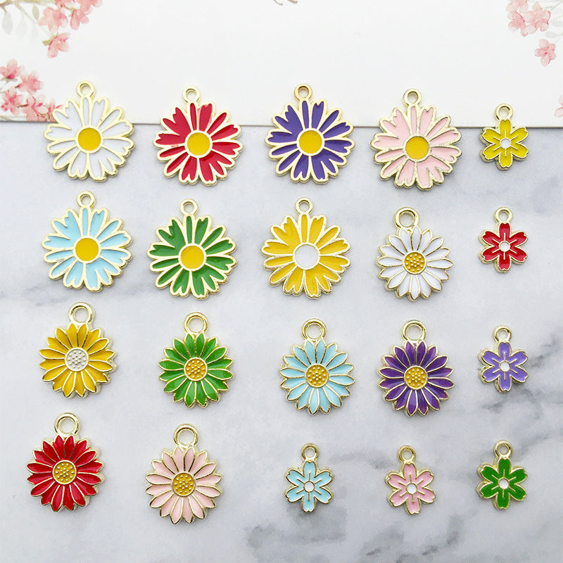 10Pcs Daisy Flower DIY Handmade Jewelry Pendants