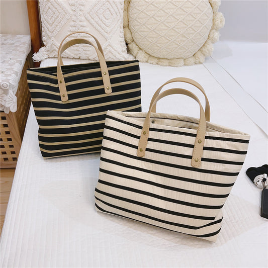 Artistic Retro Striped Daily Tote Bag