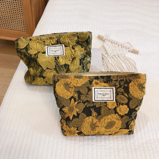 Gilded Palace Style Elegant Jacquard Cosmetic Bag