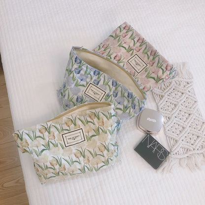 Sweet and Fresh Floral Fabric Cosmetic Bag